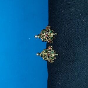 Vintage LIA Rhinestone Christmas Tree earrings clip on